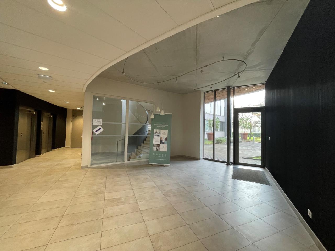 Bureau Saint-Herblain 1667m² Location bureau Saint-Herblain Loire-Atlantique OLBUR2318340 8